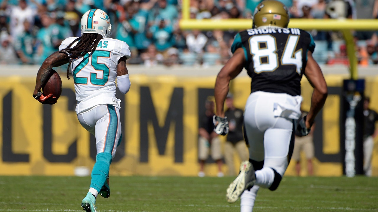 Dolphins observations: Defense stout, offense solid late